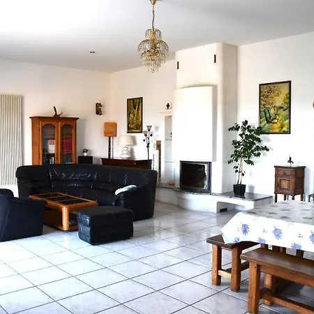 Apartment F5-wifi-piscine Gely Du Fesc