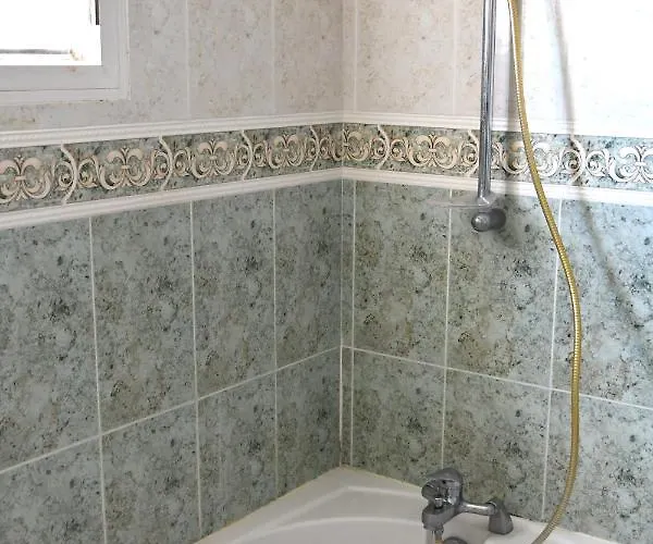 F5-wifi-piscine Gely Du Fesc Apartamento *
